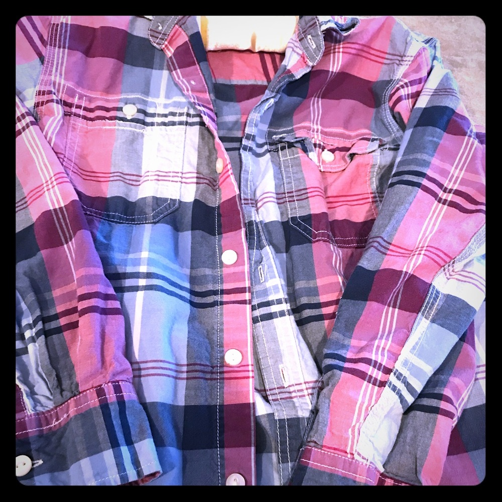 Gap Plaid Button-down EUC
